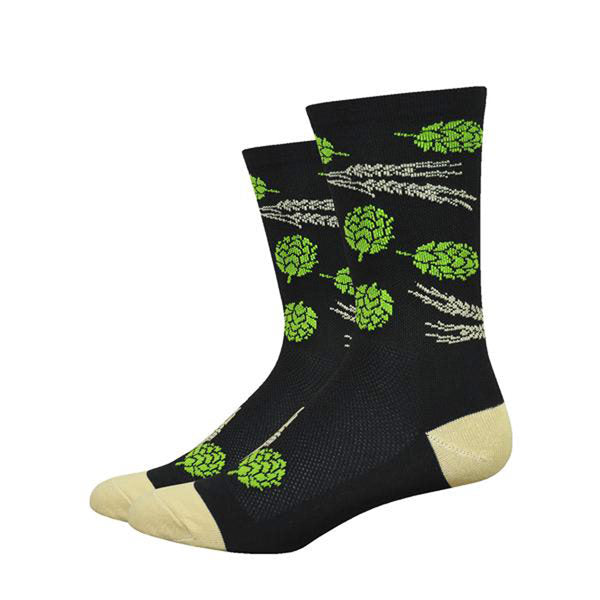 DeFeet Aireator 6" Hops and Barley socks, black 12+