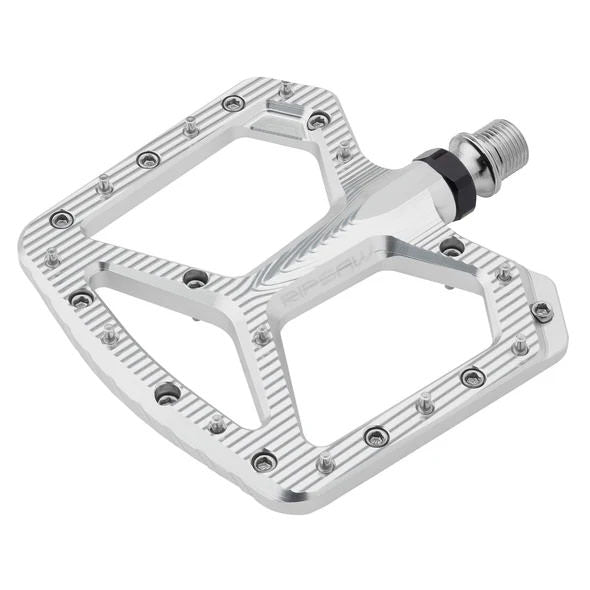 Wolf Tooth Components Ripsaw Platform Pedal - Raw Silver