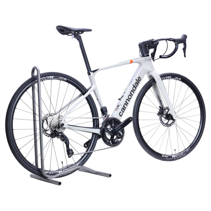 B-Grade Cannondale Synapse Carbon 4 Chalk 51cm 105 Di2 Disc Brake Road Bike