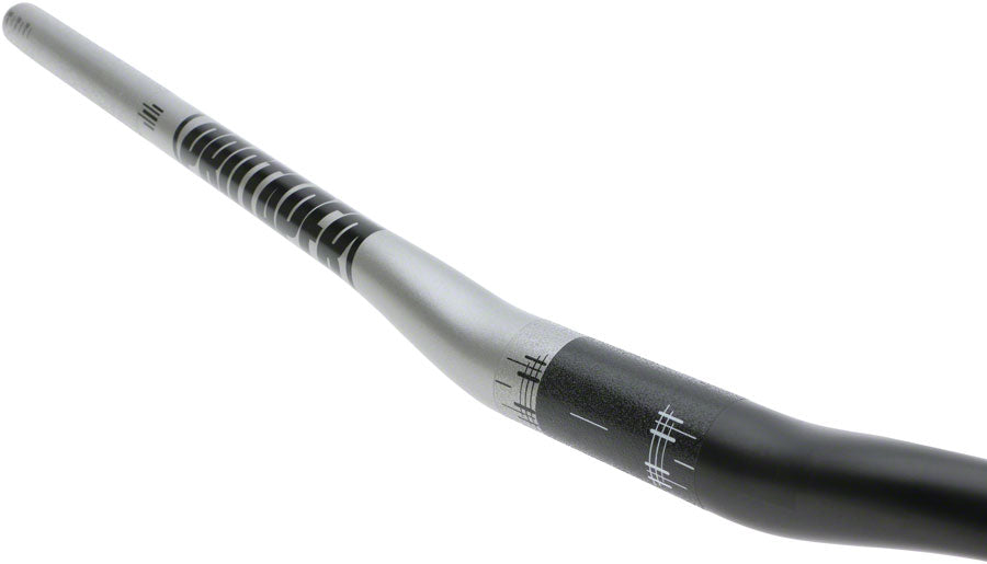 ProTaper 810 Alloy Riser Bar (31.8) 13mm/810mm, Team Polish