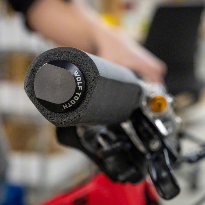 Wolf Tooth Components Mega FatPaw Cam 11.5mm Thick Grip Set, Blk