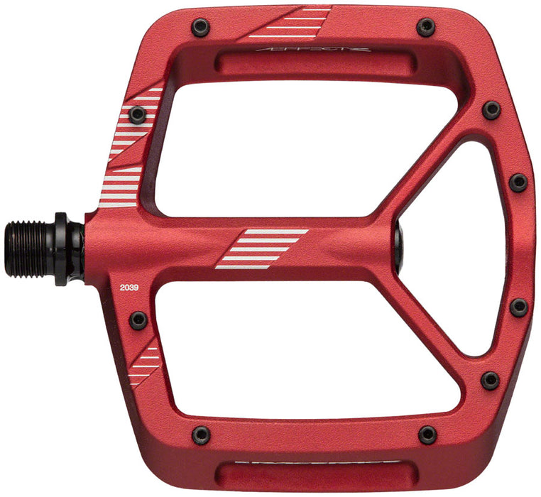Race Face Aeffect Platform Pedals, Red
