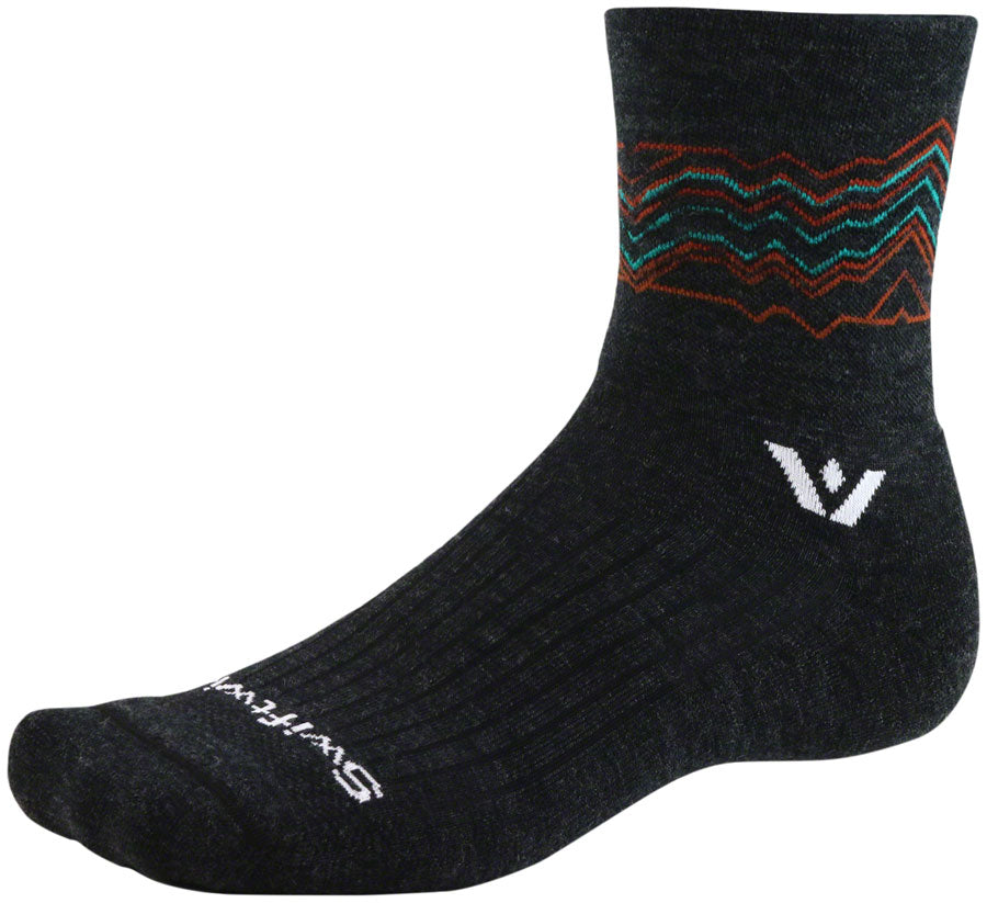 Swiftwick Pursuit Quarter Crew High Socks - 4", Coal Orange, Large