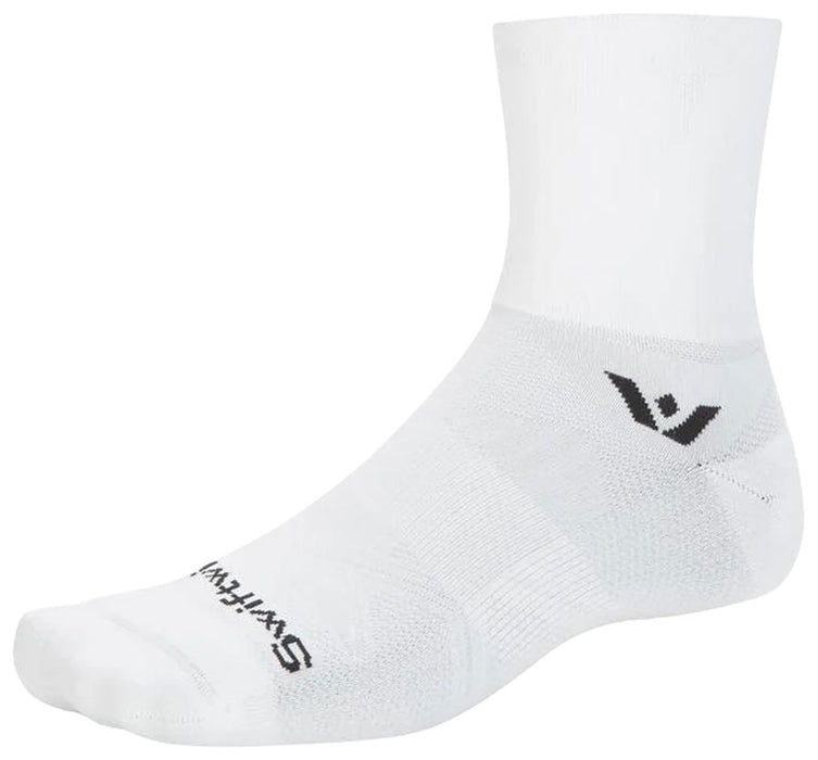 Swiftwick Aspire Quarter Crew High Socks - Circuit White, Large