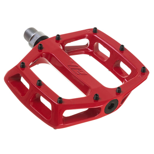 DMR V-12 Pedals, 9/16" - Red