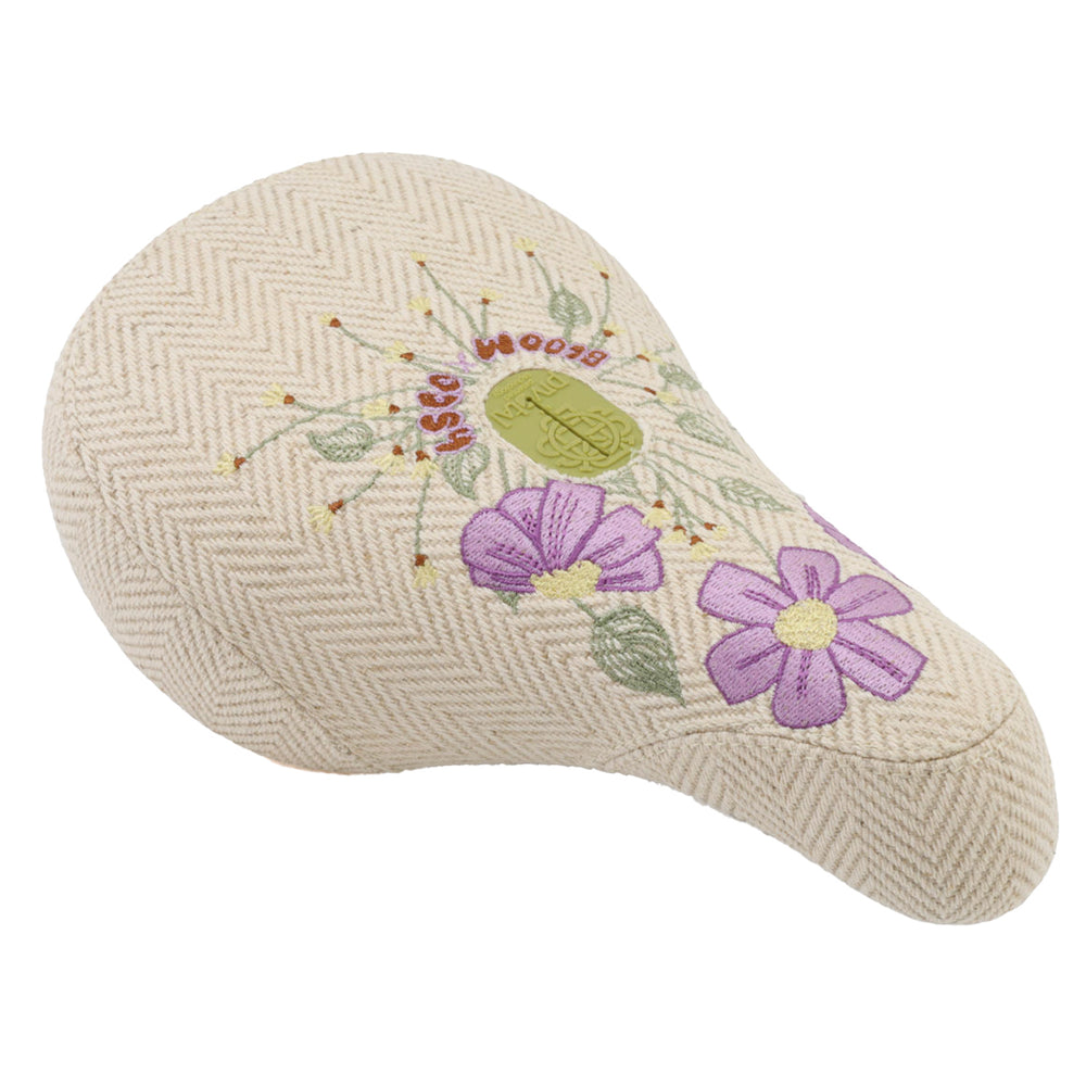 Odyssey X Bloom V2  Fat Saddle, Cream