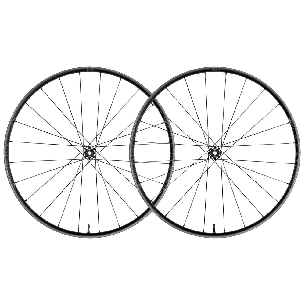 Industry Nine Solix SL UL250 CX Whlset 700c, 12x100/142 TA (HG11R)