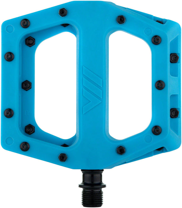 DMR V-11 Pedals, 9/16" - Blue