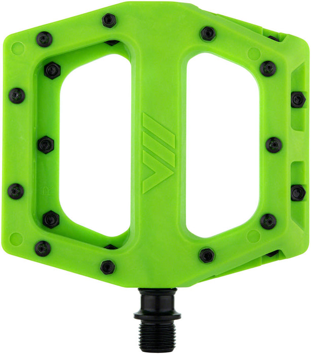 DMR V-11 Pedals, 9/16" - Green