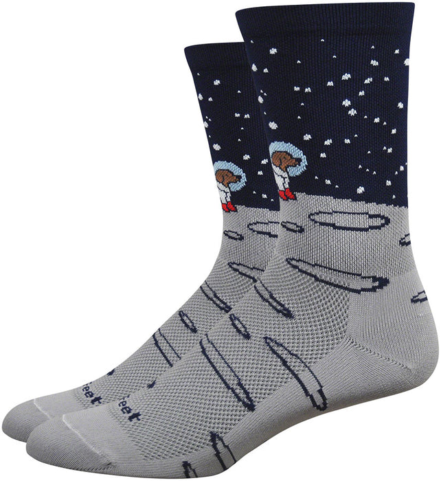 DeFeet Aireator 6" Moon Doggo Socks, 7-9, Grey
